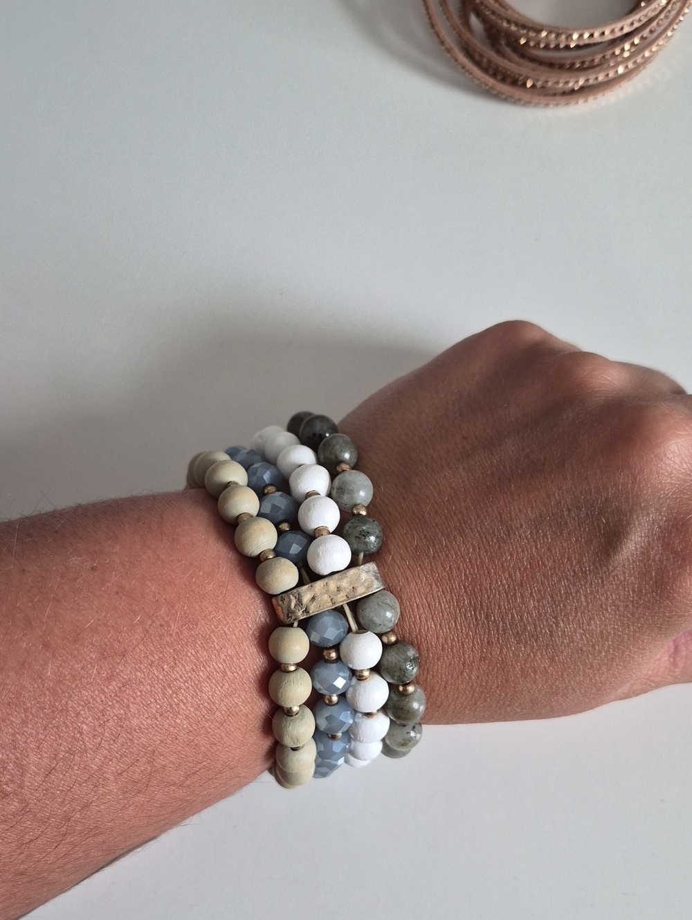Natural Stone Multi-Strand Beaded Bracelet - White, Beige & Gray